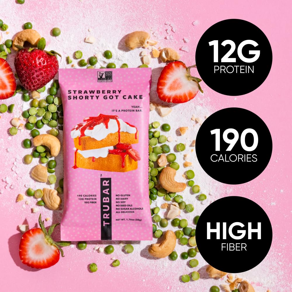 TRUBAR Cocoa for Coconuts bar close-up, chocolatey flavor with plant protein.
