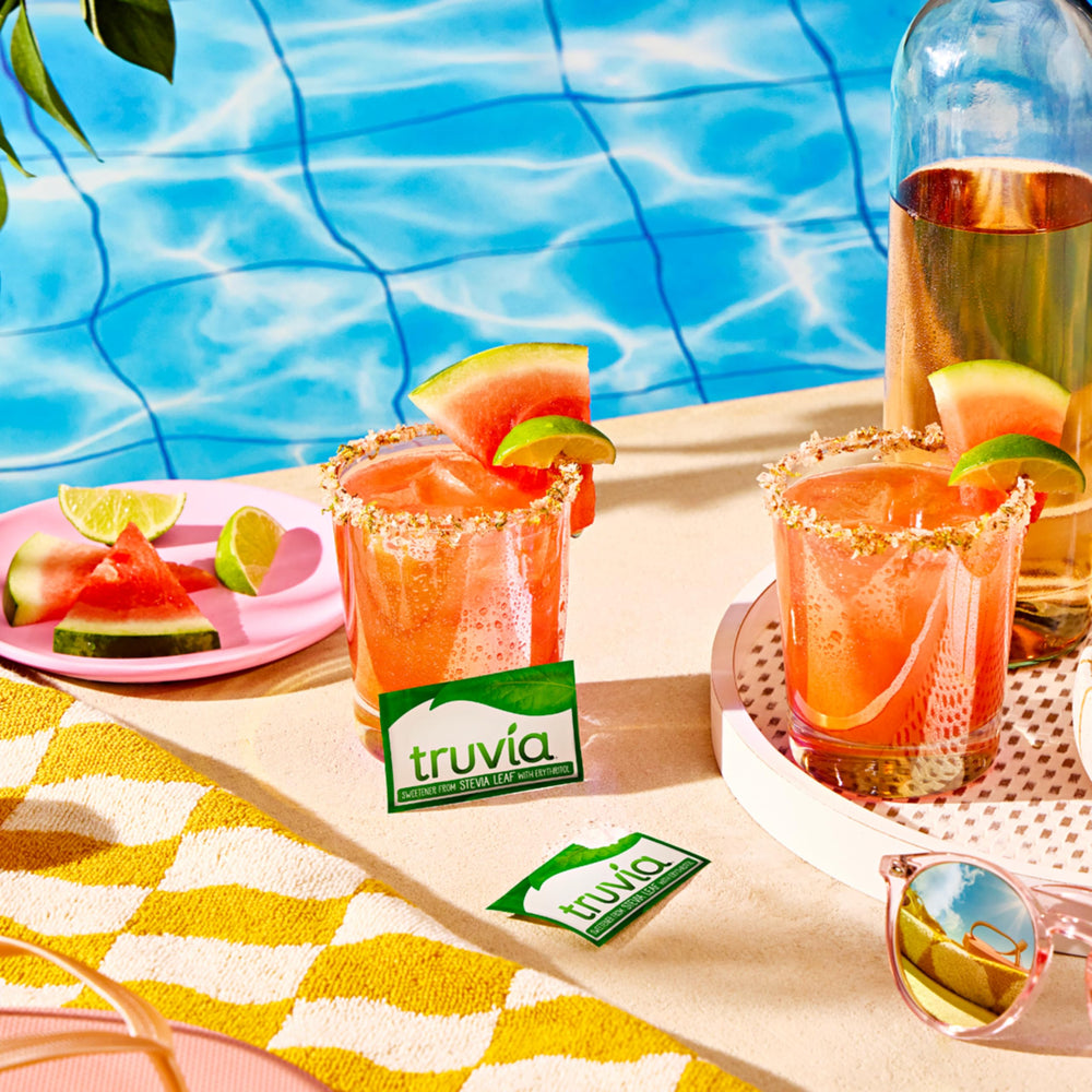 Truvia Original packets with yogurt, ideal for calorie-conscious toppings.