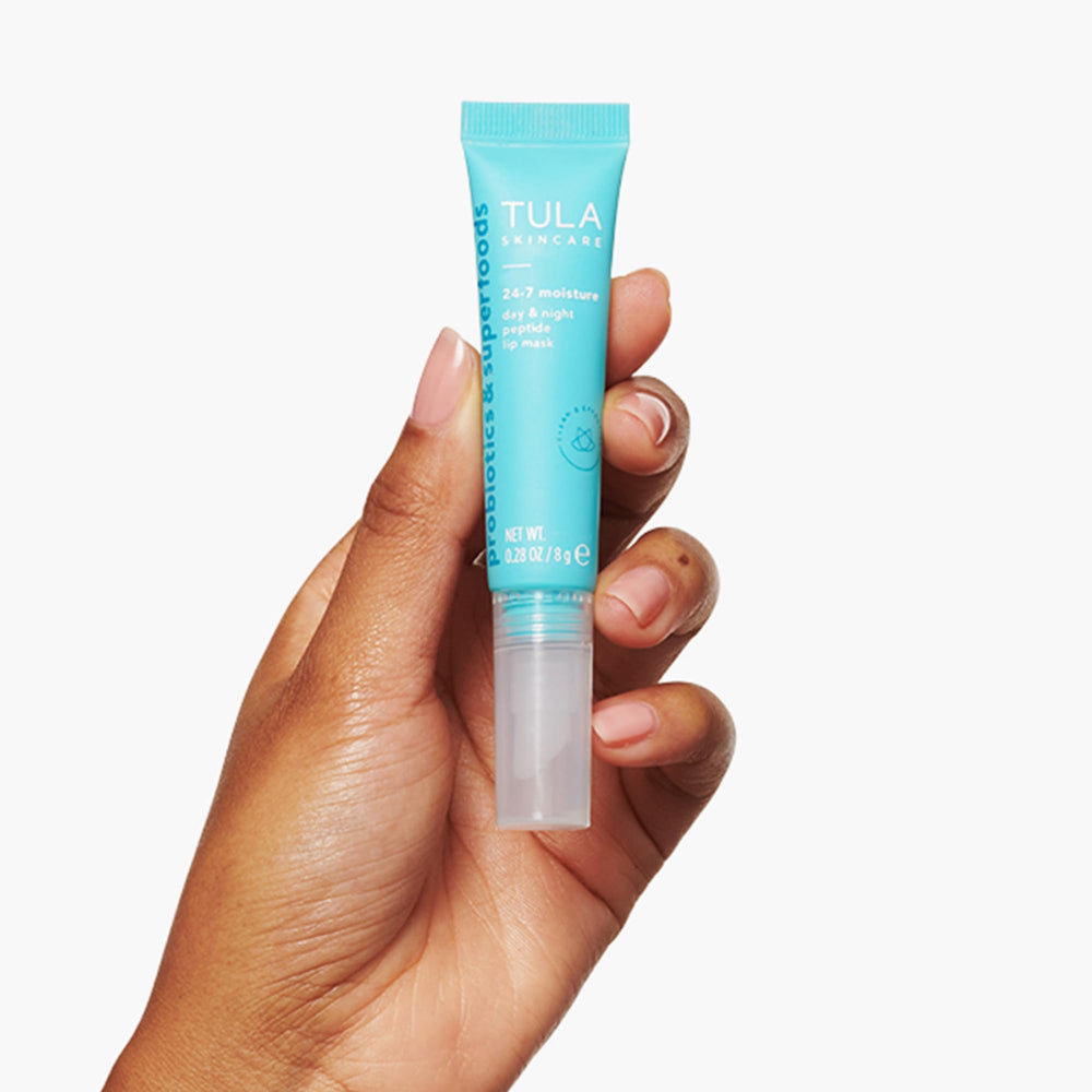 Texture swatch highlighting smooth, clear lip mask finish.