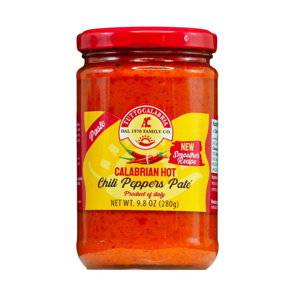 TUTTOCALABRIA Chili Pate seedless creaminess elevates crostini and sandwiches with Calabrian heat.