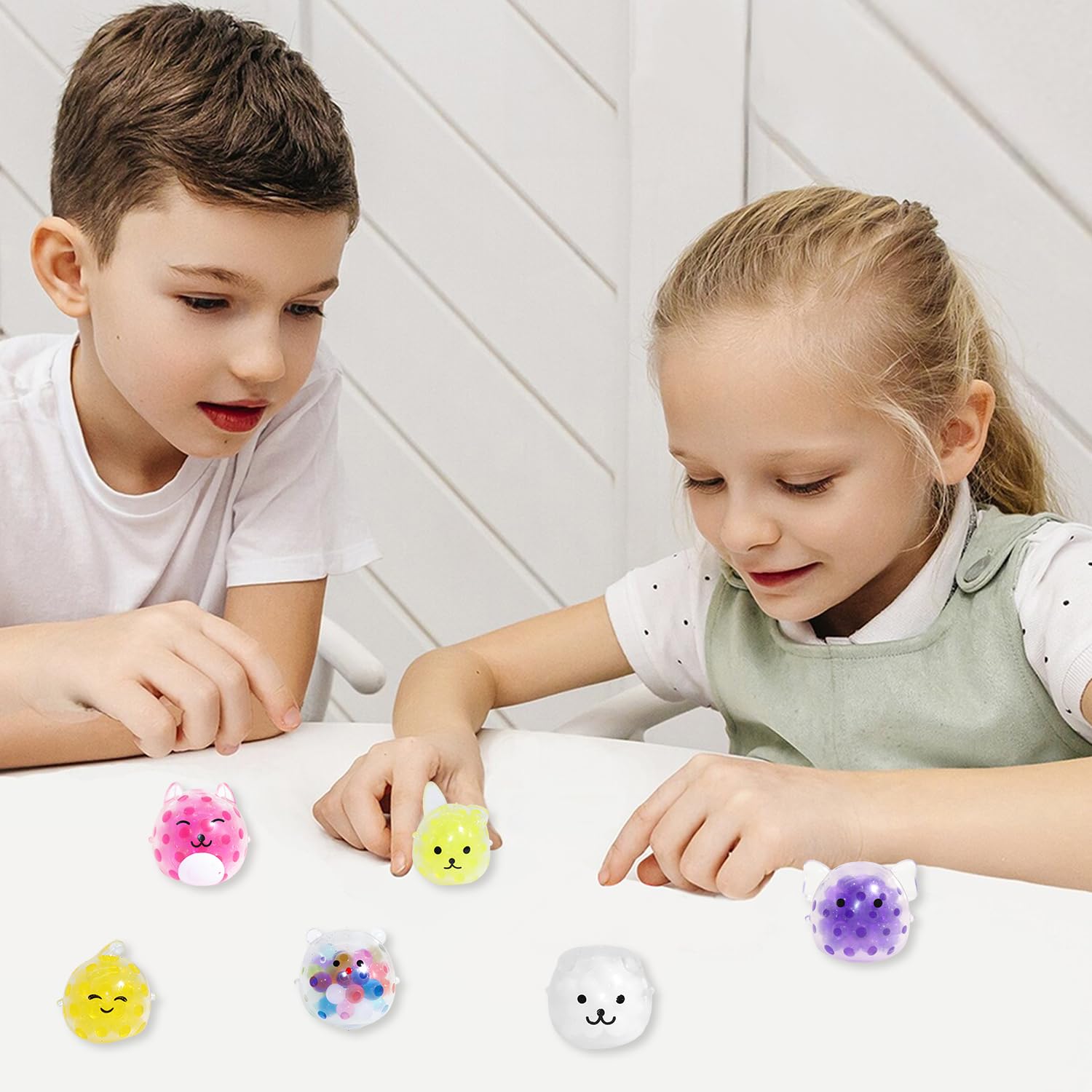 TXGNUC bear squishy blends cuteness with gentle stress relief during study breaks
