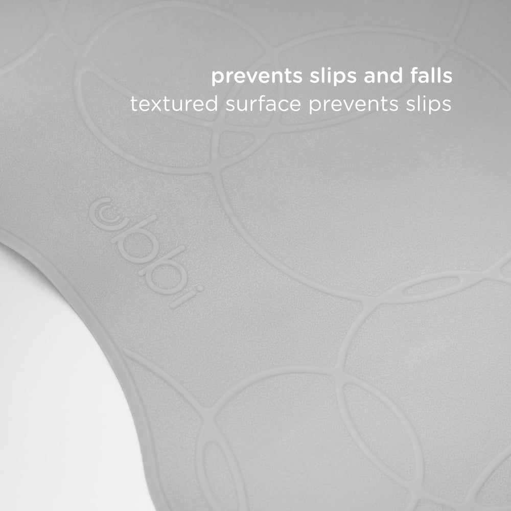 Ubbi easy-clean design simplifies drying and hygiene maintenance.