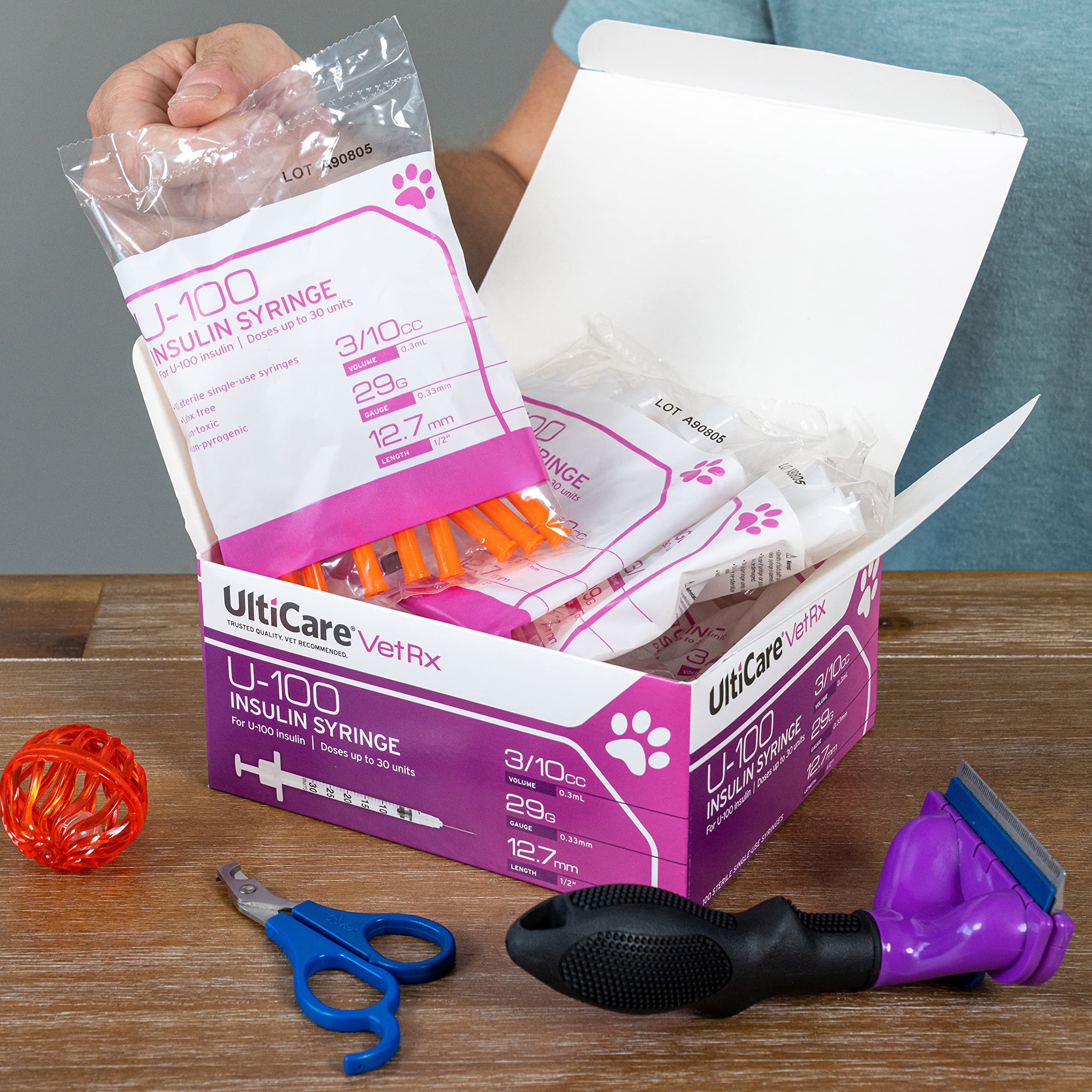 UltiCare VetRx syringe with bold markings aids accurate dosing.