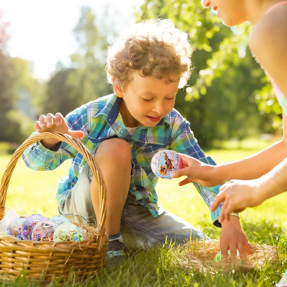 UMEELR kids' party favors with animal figures from eggs.