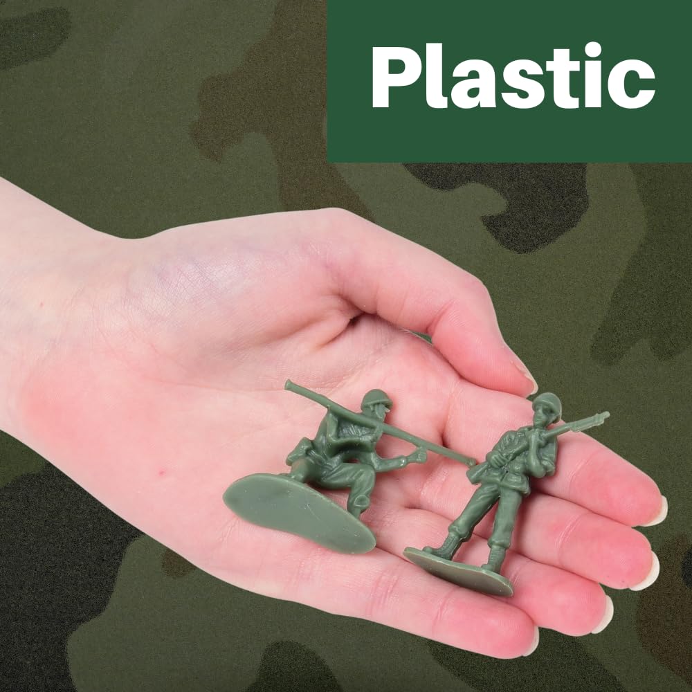 U.S. Toy Deluxe Bag features clean molds and detailed army figures