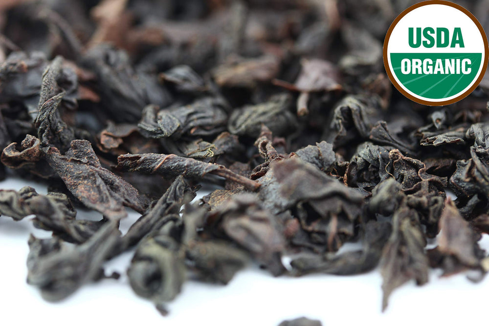 US Wellness Naturals Earl Grey cup ceremony, hot brew ready for a flavorful moment.