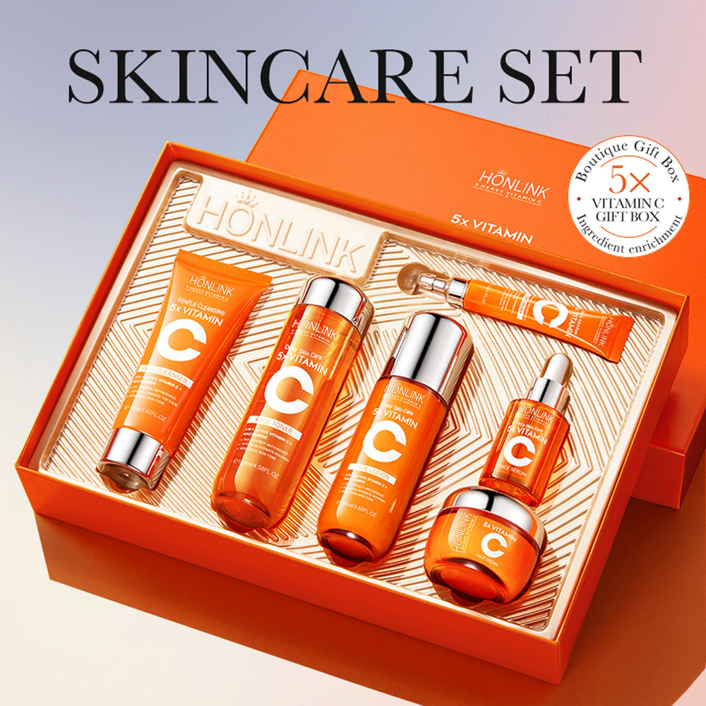 UZTUZT vitamin C niacinamide duo close-up highlighting key actives.