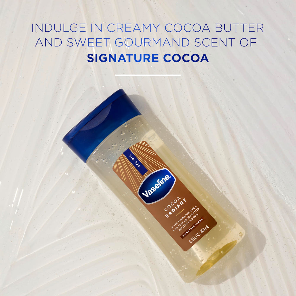 Vaseline Cocoa Radiant texture close-up of smooth, fast-absorbing gel-oil
