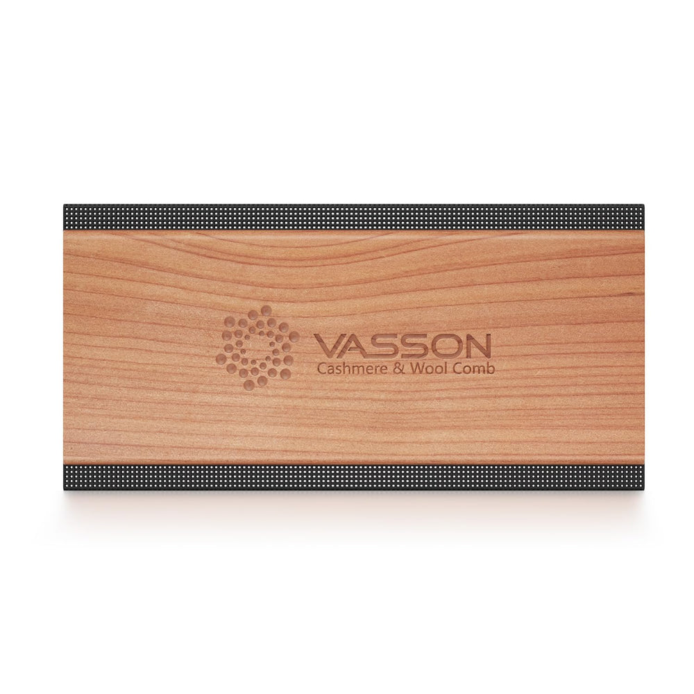 VASSON Cashmere Comb packaging shows portable, travel-friendly care for garments.