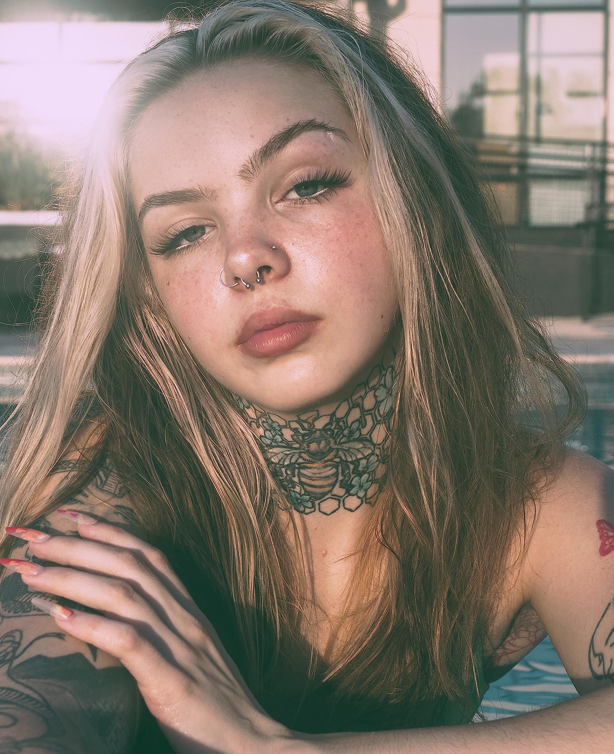 VELCARE rose gold fake nose ring closeup reveals polished surface and versatile style.