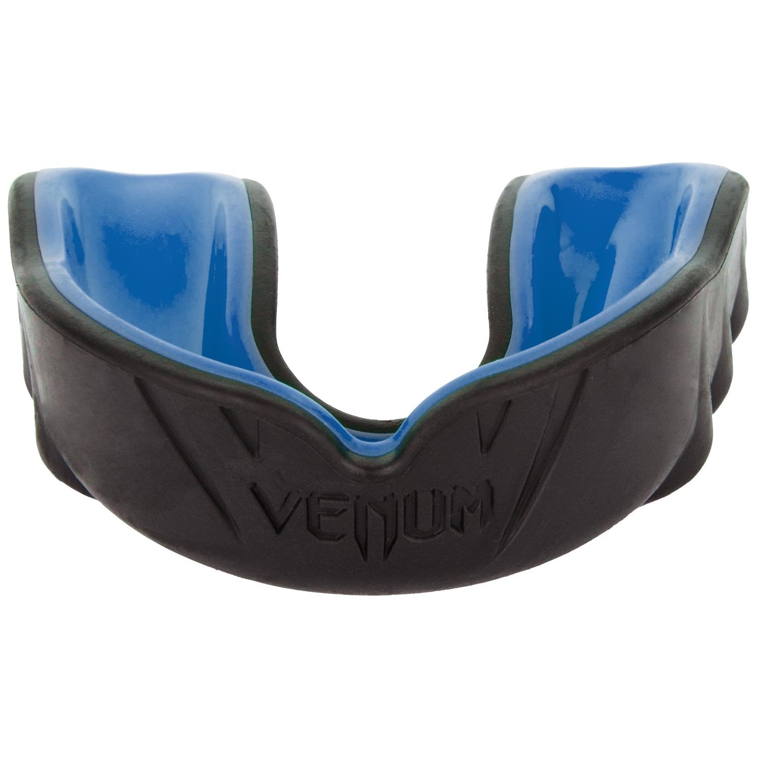 Venum Challenger mouthguard black/blue front view offers secure fit for training