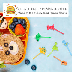Vicuna R dog pick livens lunchboxes with friendly shapes.