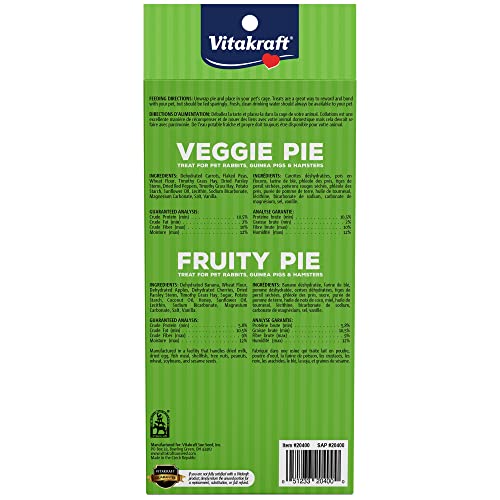 Vitakraft Veggie & Fruity Pie Treat crispy crust close-up.