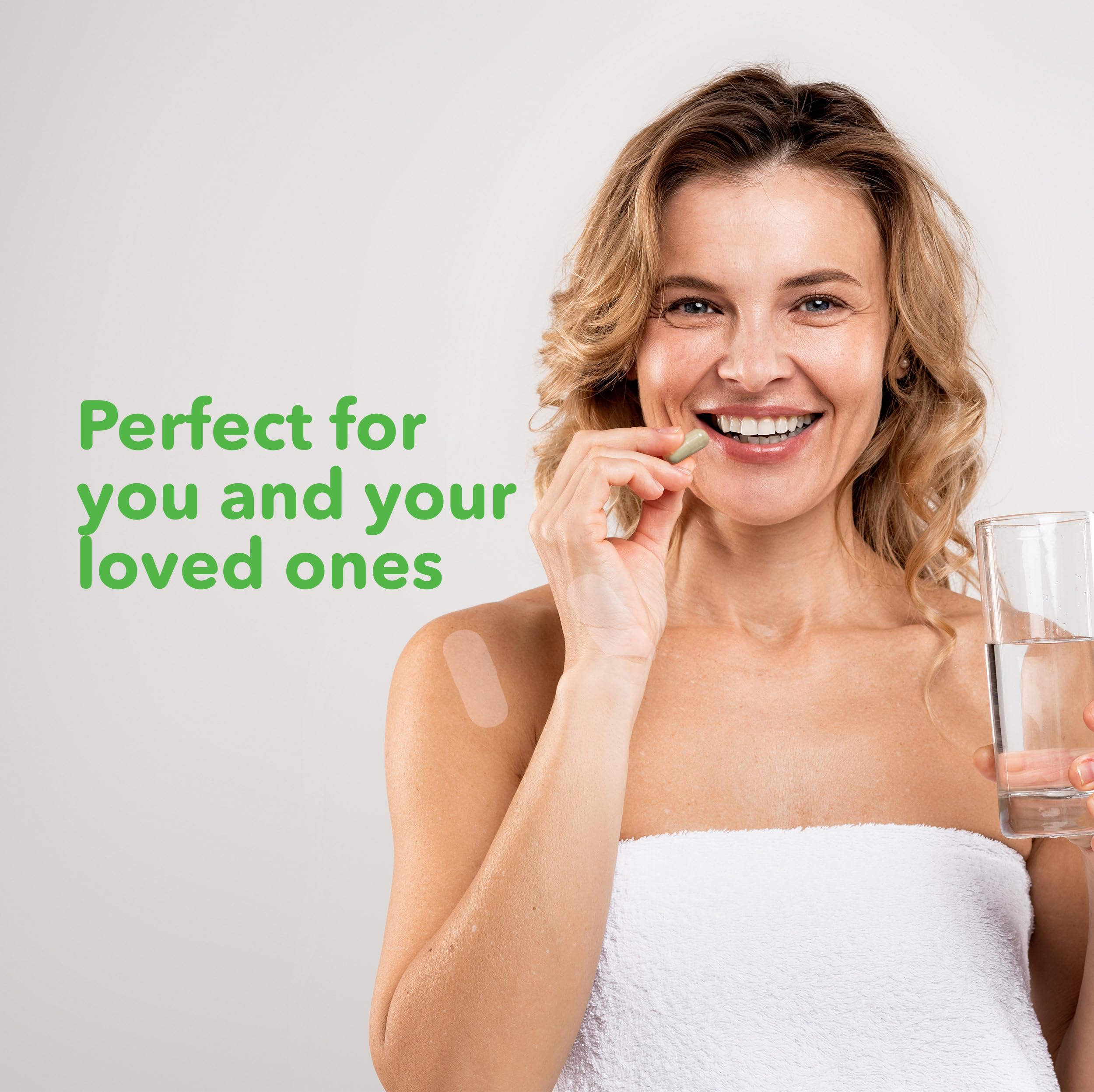VITASUPPORTMD Two-capsule daily serving for consistent wellness support.