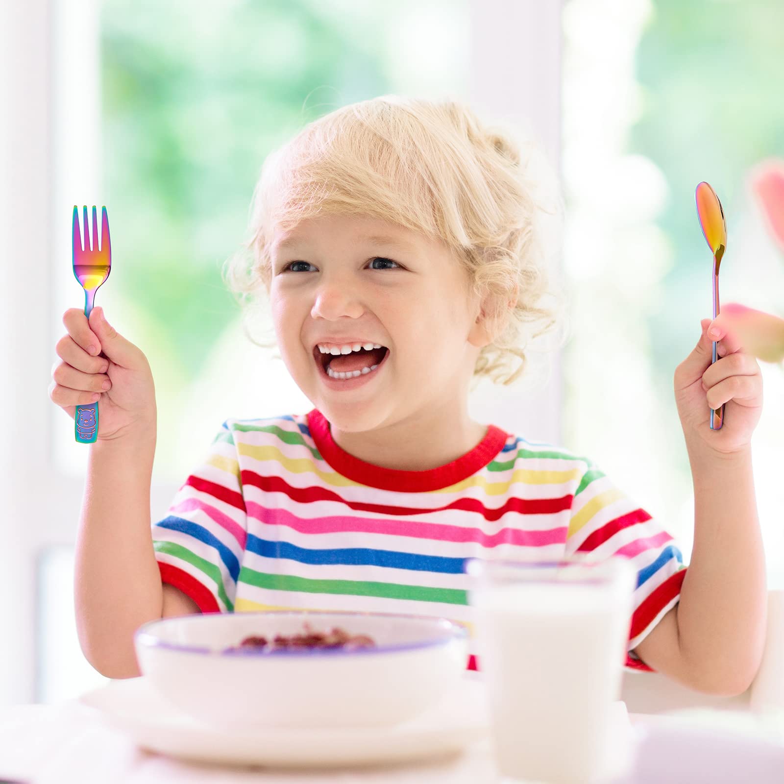VITEVER rainbow finish helps kids identify utensils.