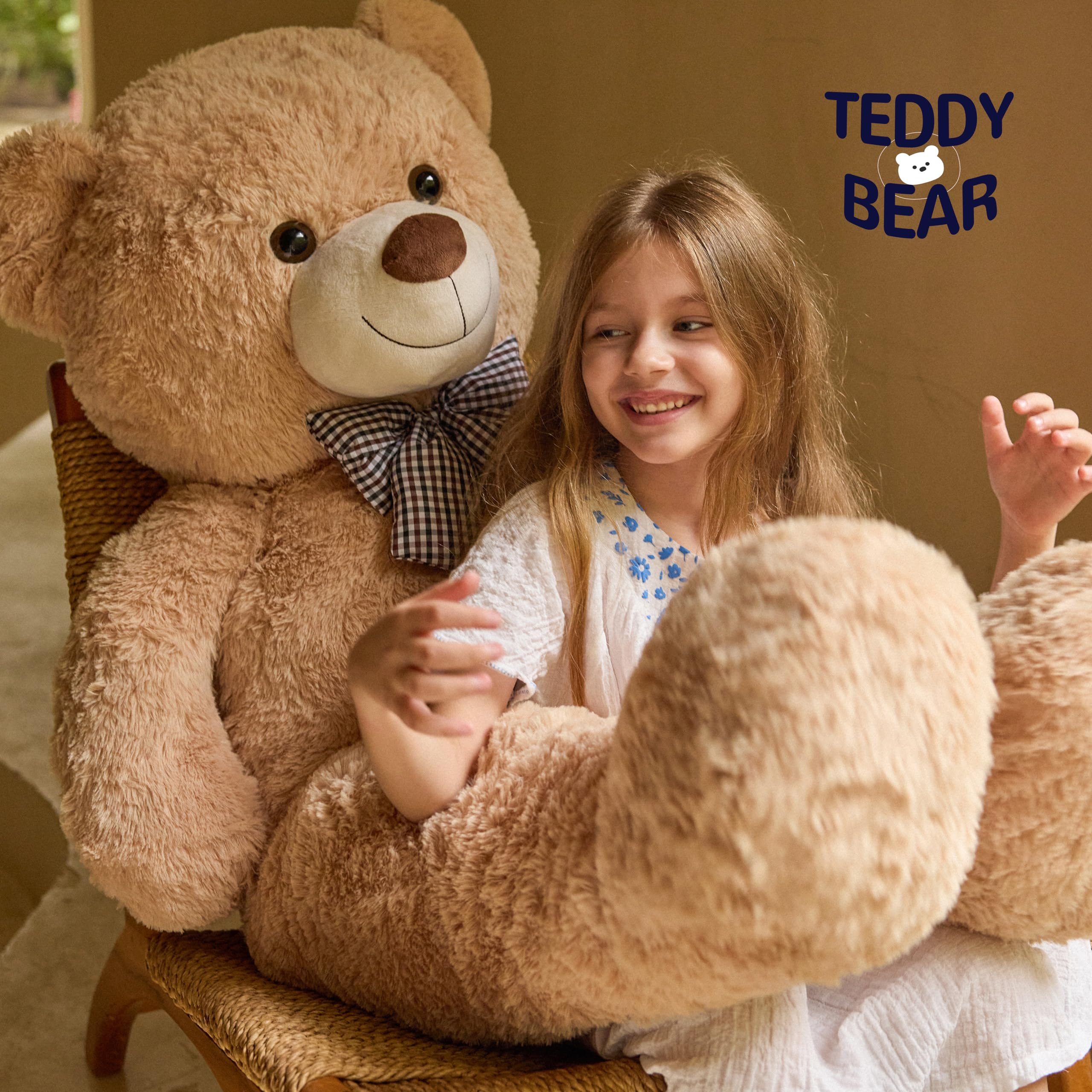 Soft plush material of Vposyako jumbo bear for comforting snuggles