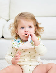 Vuminbox baby bib fashion design, stylish pattern while catching dribbles and teething drool.