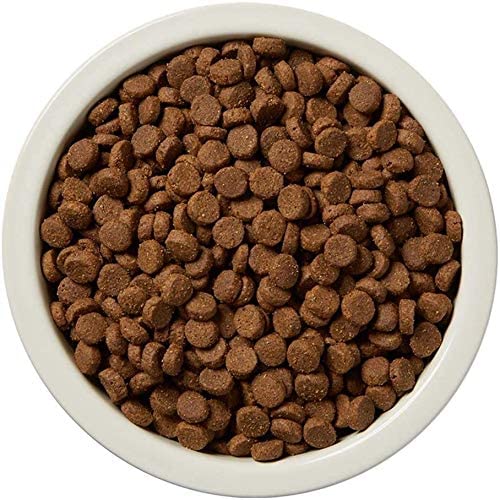 WAG Dry Dog Food USA-made label signals trusted sourcing and domestic ingredients.