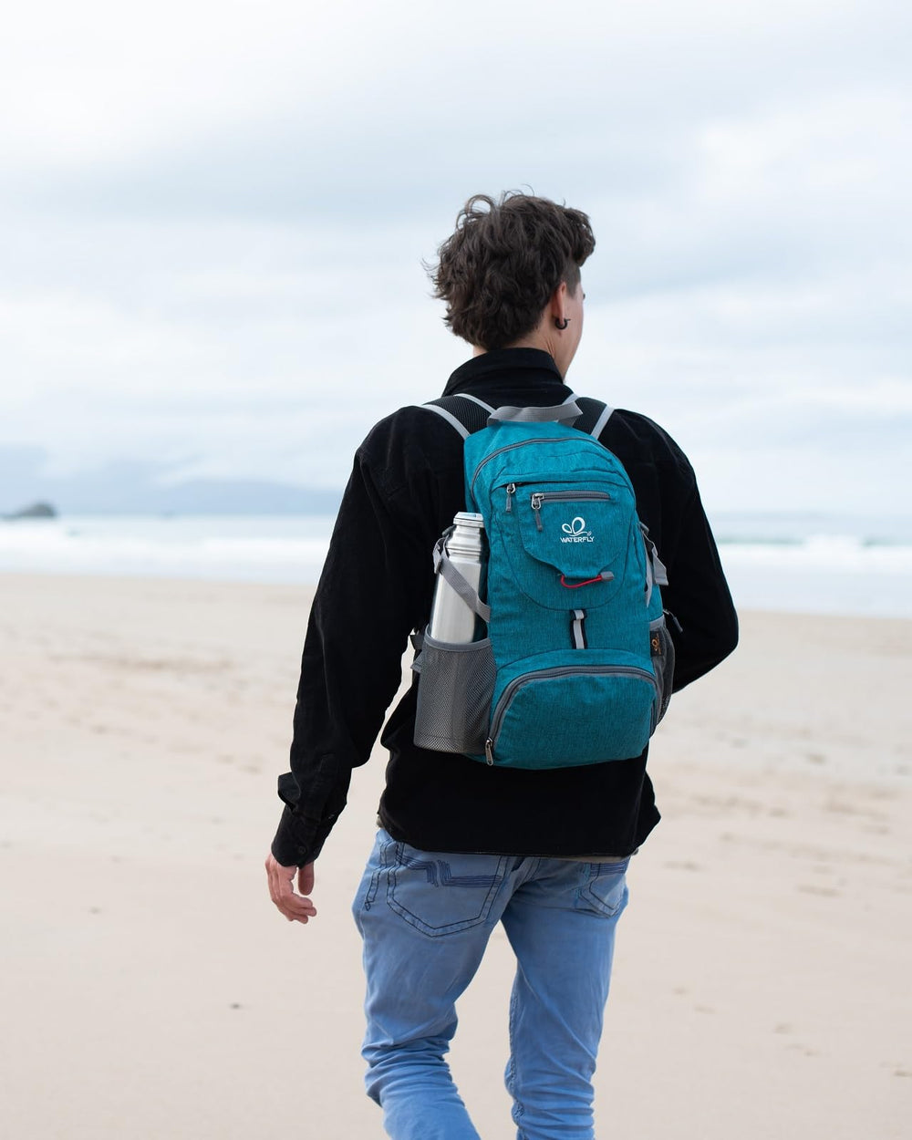 WATERFLY SBS zipper detail demonstrating smooth opening