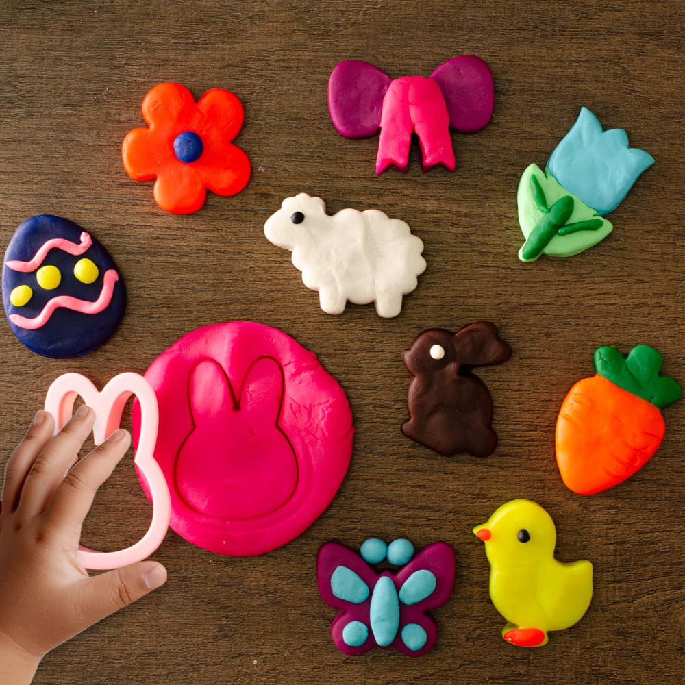 Waybla non-toxic-modeling-dough supports safe, imaginative play with tactile materials