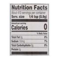 Weber Chicago Steak Seasoning label close-up shows peppery, garlic-balanced profile