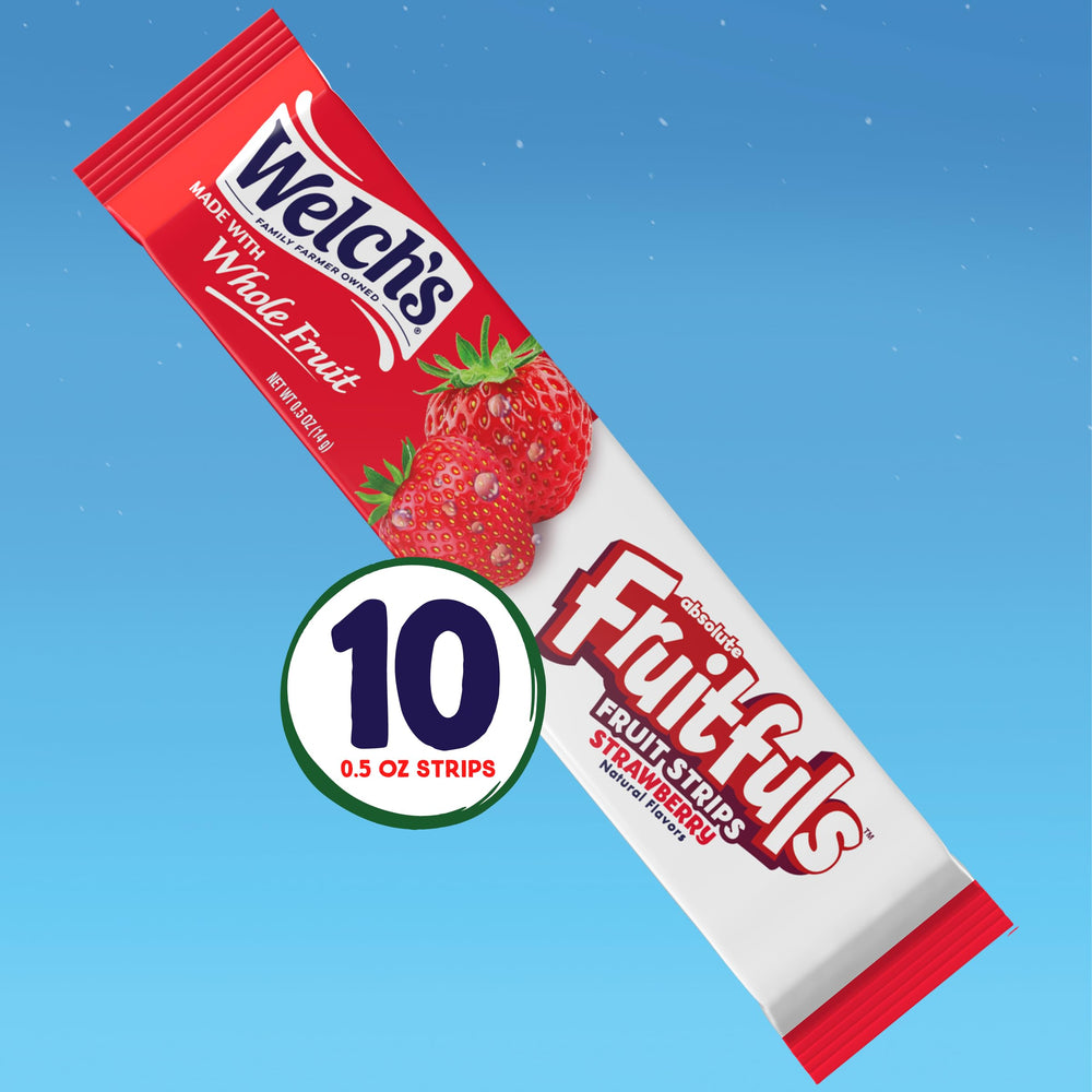 Welch's Absolute Fruitfuls strawberry strip—soft, non-sticky fruit snack ideal for lunchboxes.