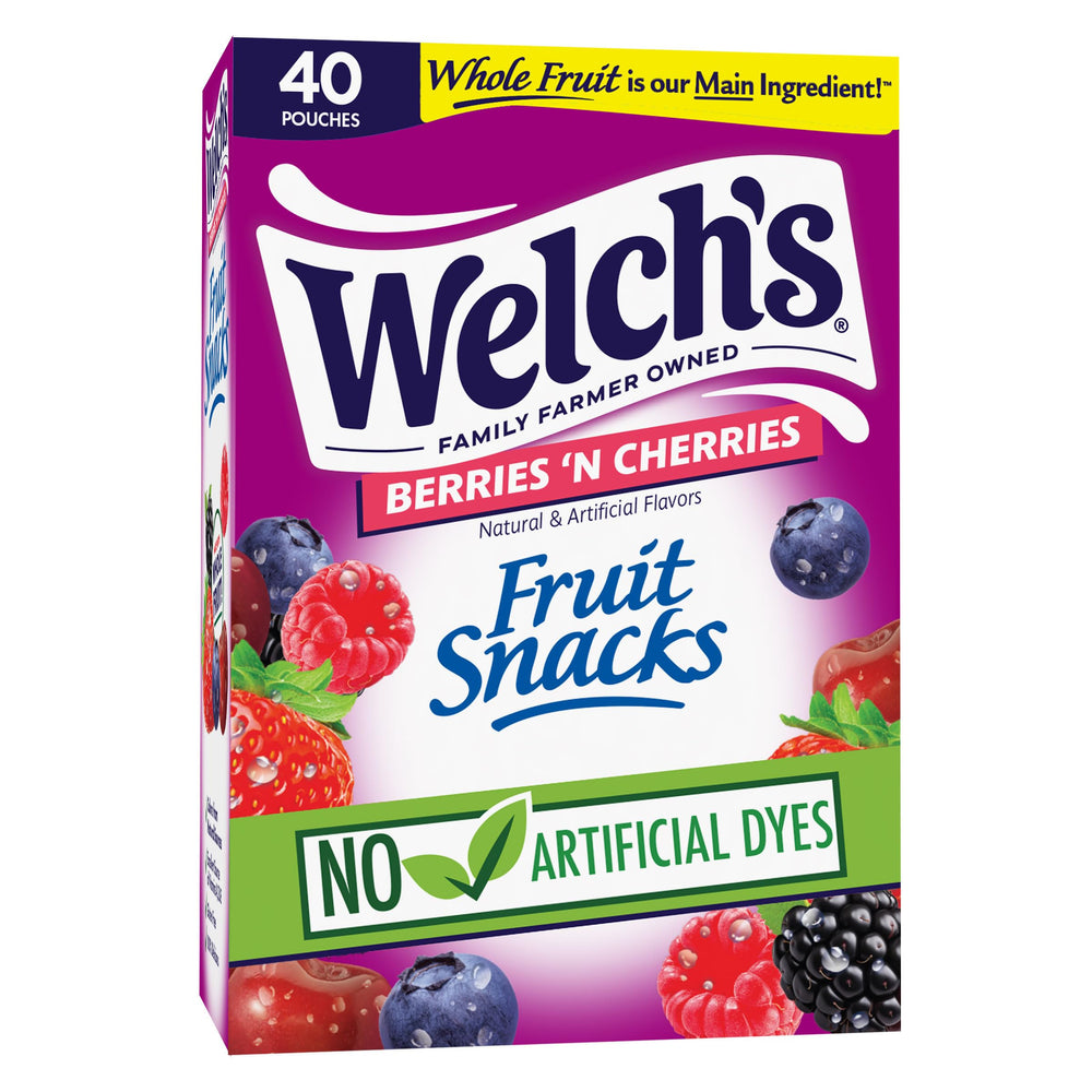 Welch's Berries 'N Cherries box, 40-pack convenient family snack.