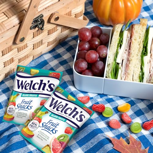 Office snack Welch's 0.8 oz bag for a refreshing break