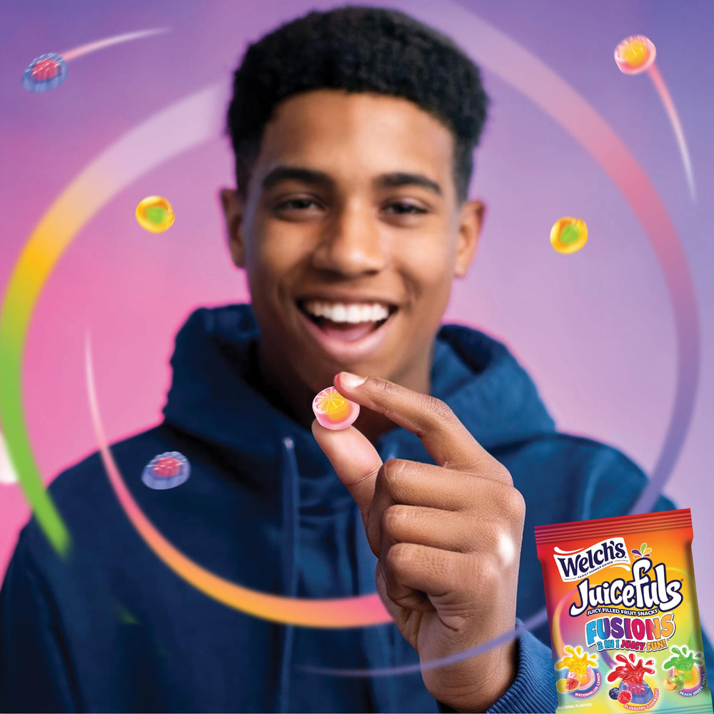 Welch's Juicefuls Fusions natural colors and flavors, vibrant fruit-forward appeal.
