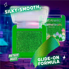wet n wild Chameleon Chrome silky blendable texture glides on smoothly