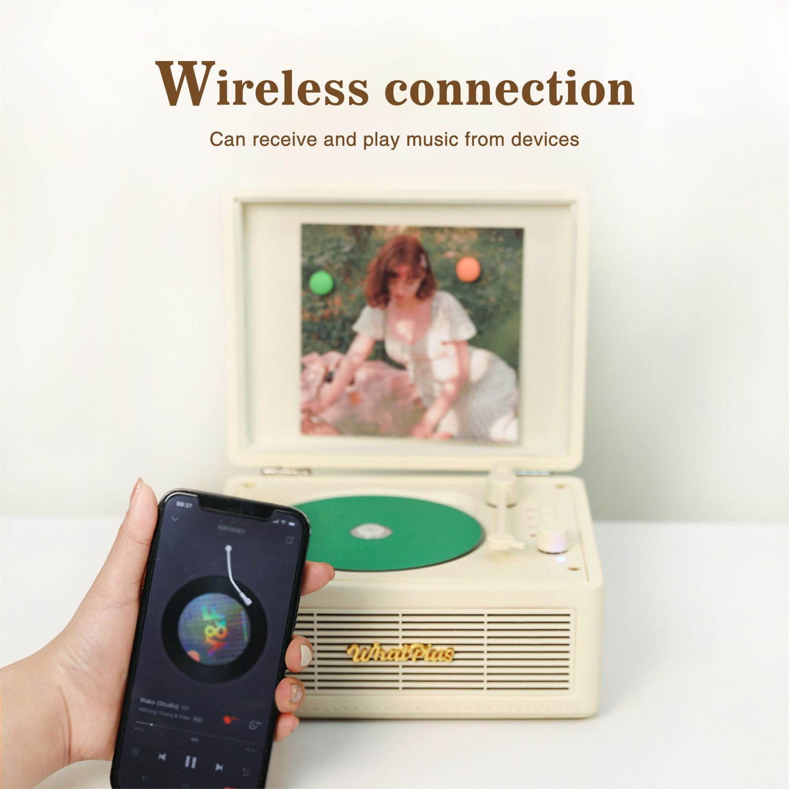 WhatPlus portable CD player with 2000mAh battery for long outings.