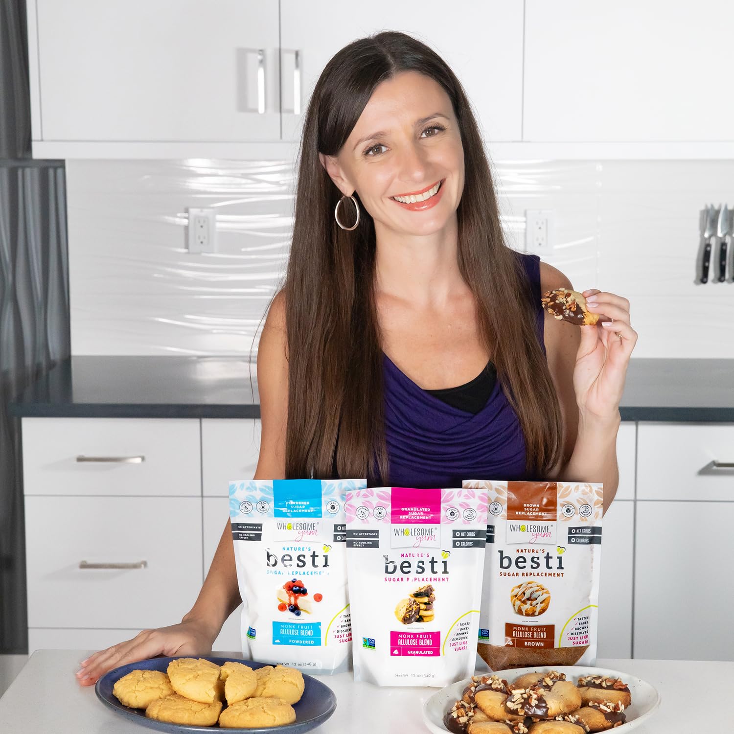 Wholesome Yum Besti keto-friendly pack displayed for keto bakers.