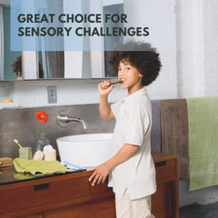 Ergonomic handle delivers comfortable grip during brushing