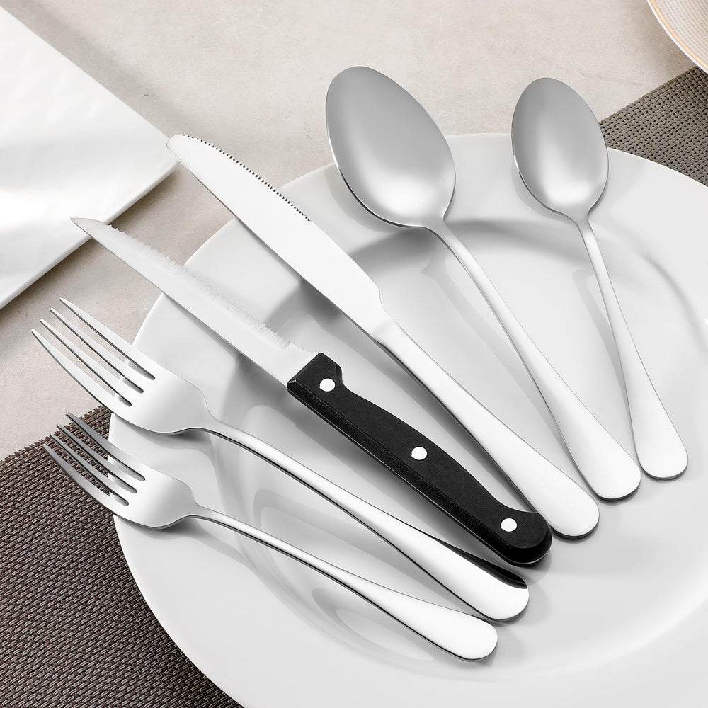Wiskema multi-use steak knives for meat and bread suit everyday dining.