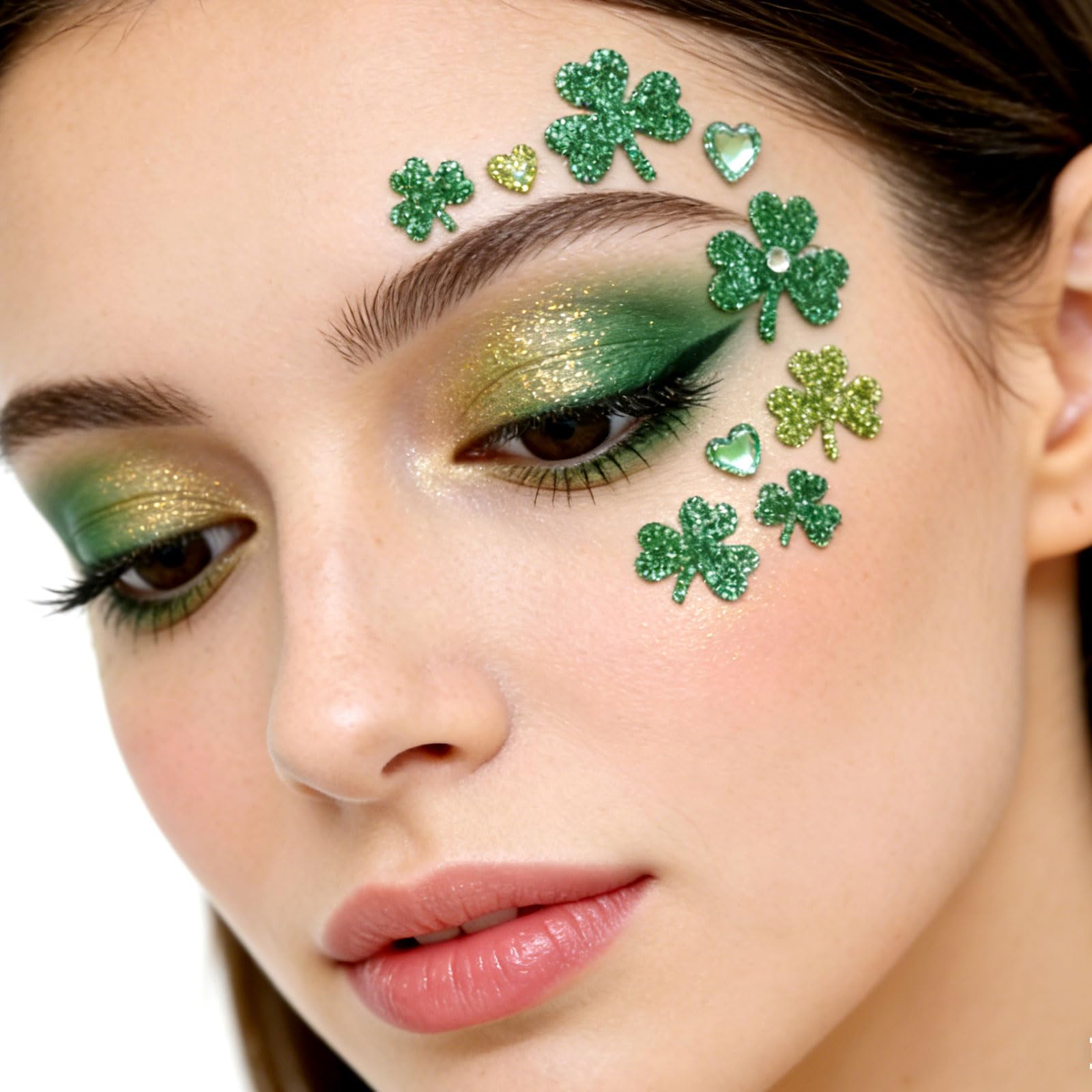 WIWUFUE green shamrock face sticker with gems for festive photos