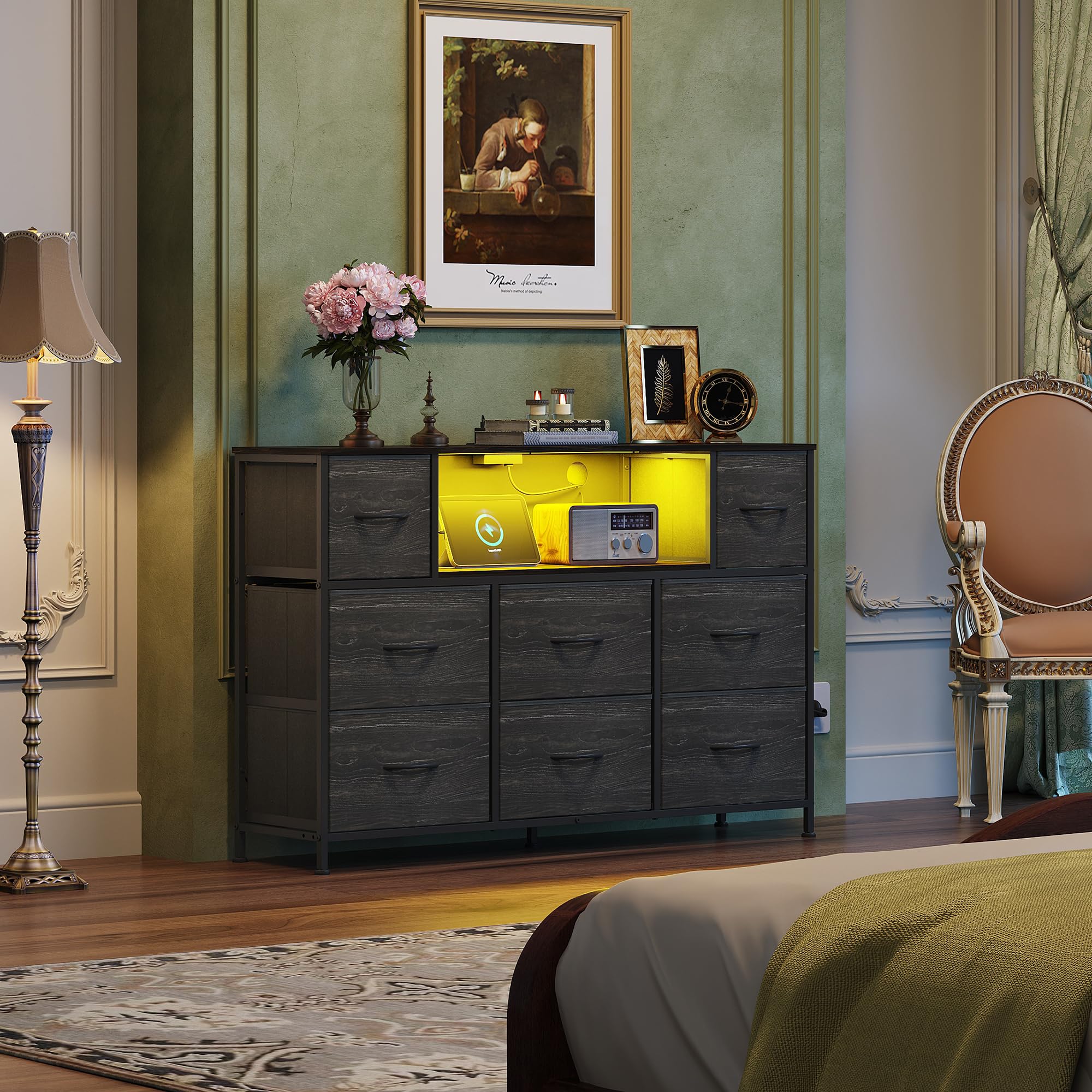 WLIVE wood-top surface on TV stand provides sturdy display area
