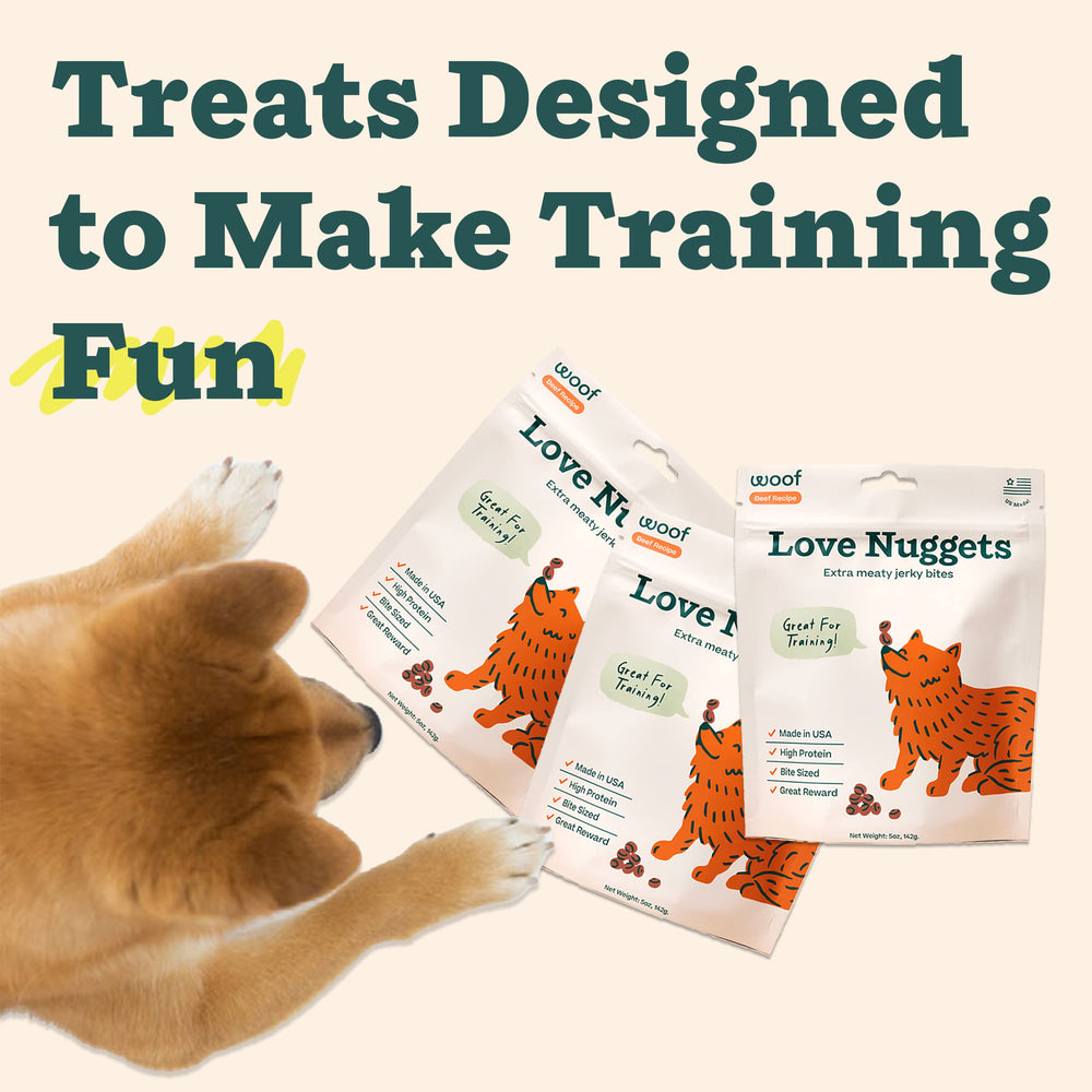 Love Nuggets WOOF, fabriqué aux États-Unis, supporte des sessions d'entraînement locales.