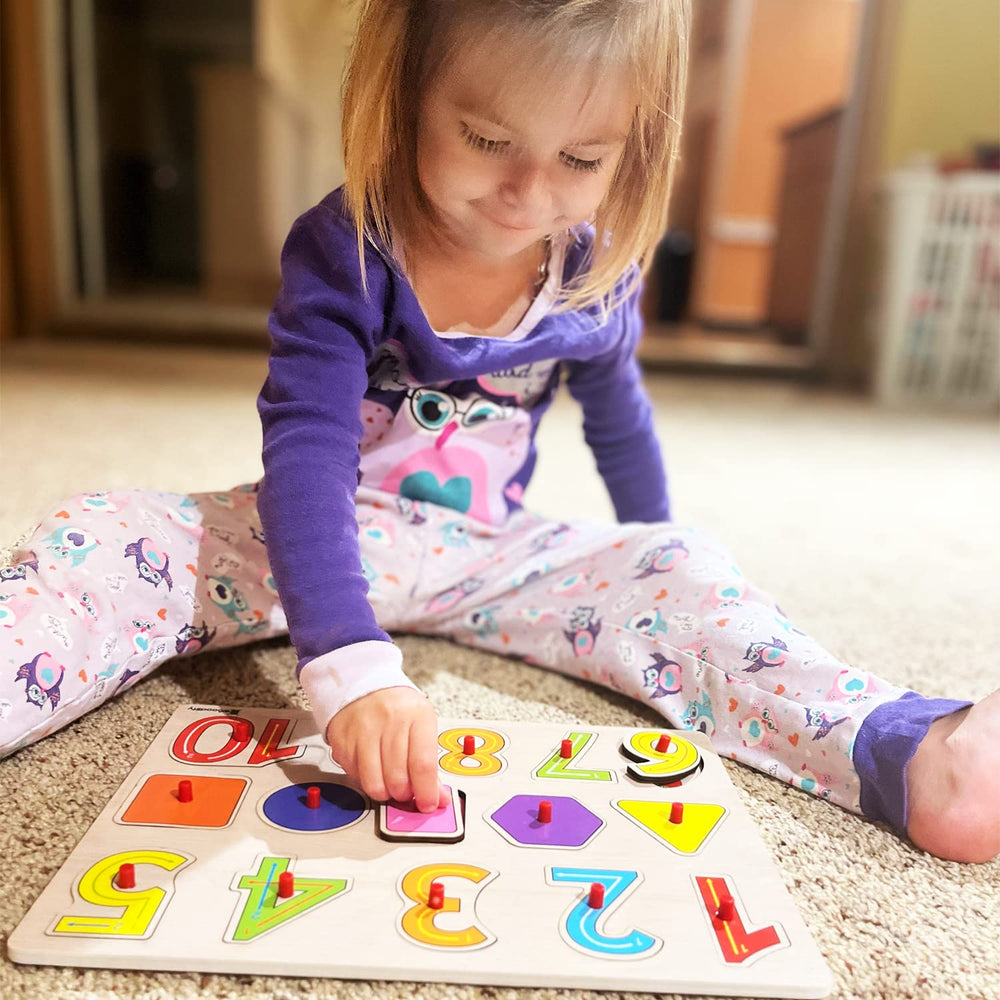 WOOODLIFY portable wooden puzzles stay organized for travel.