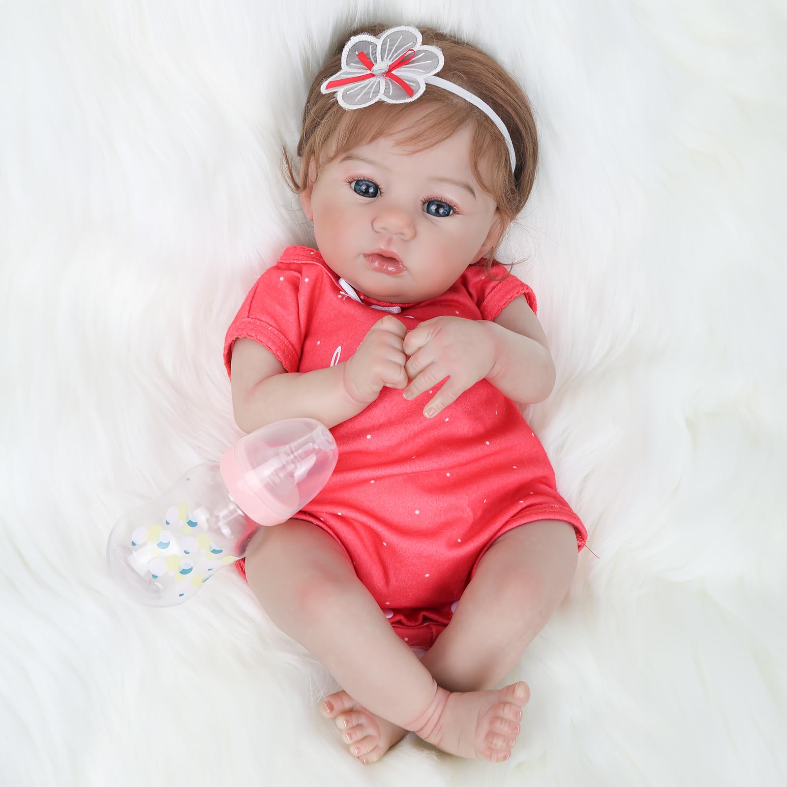WOOROY 18-inch doll makes a thoughtful gift for collectors and kids.