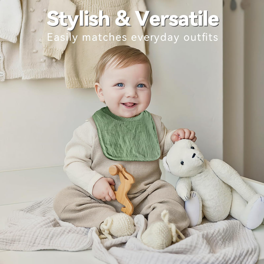 Wrrernsin bib close-up highlights absorbent multi-layer muslin for quick saliva and drool management.