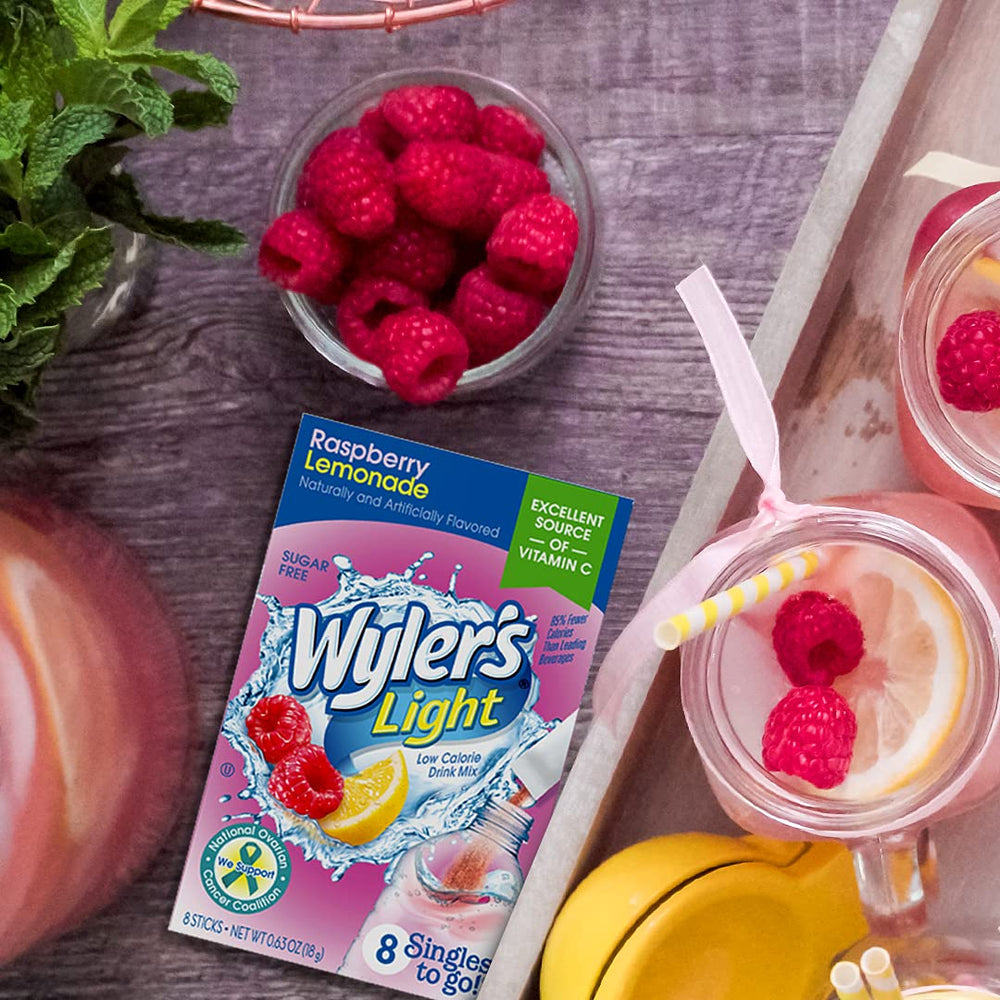 Wyler's Light Raspberry Lemonade at an outdoor picnic.