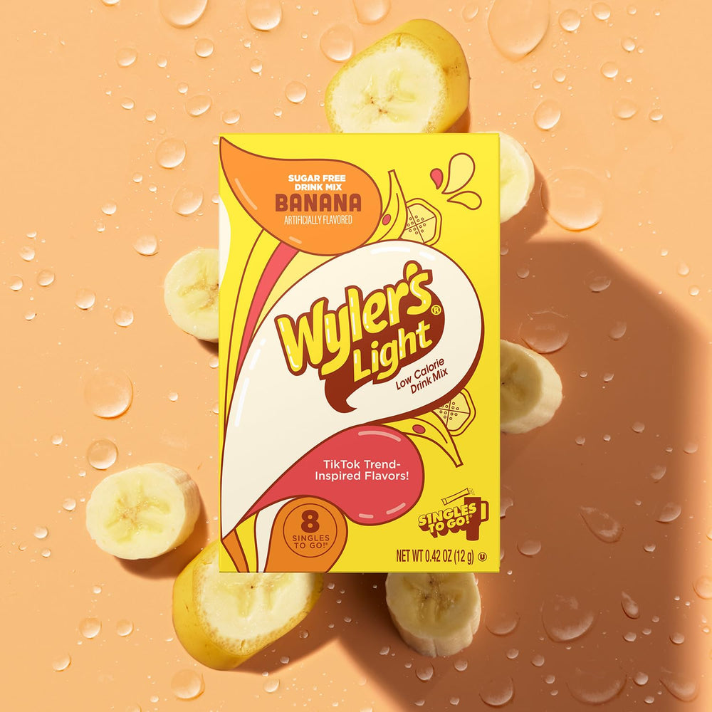 Wyler's Light Watertok Banana single packet closeup for sugar-free refreshment