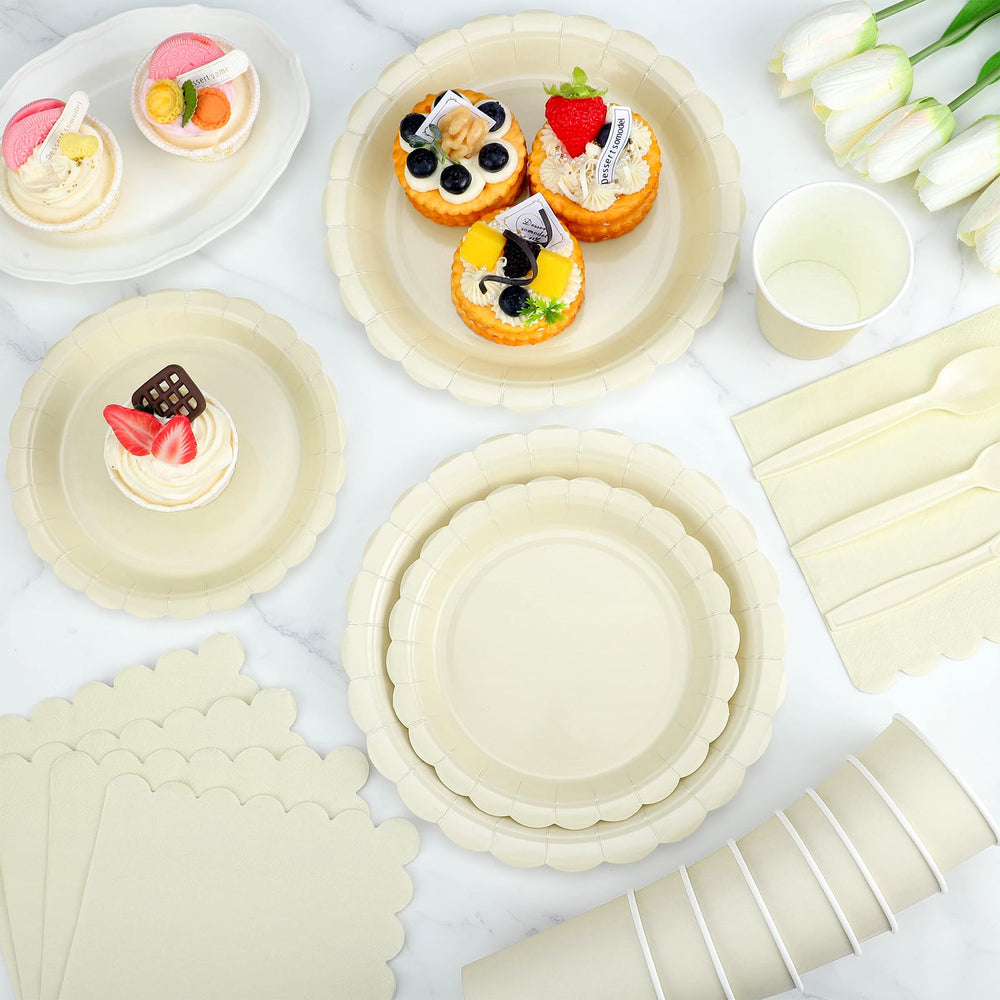 Xiangqu plastic forks 25pcs for easy serving at events.