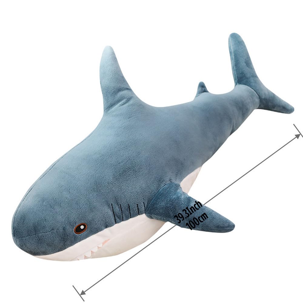 XIYUAN SharkPlush eyes and teeth detail for lifelike yet friendly play