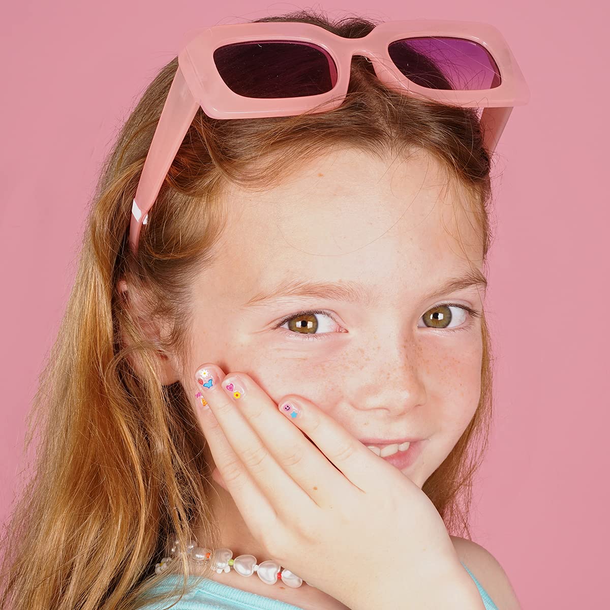 xo, Fetti Kids Nail Stickers: easy application with tweezers and top coat