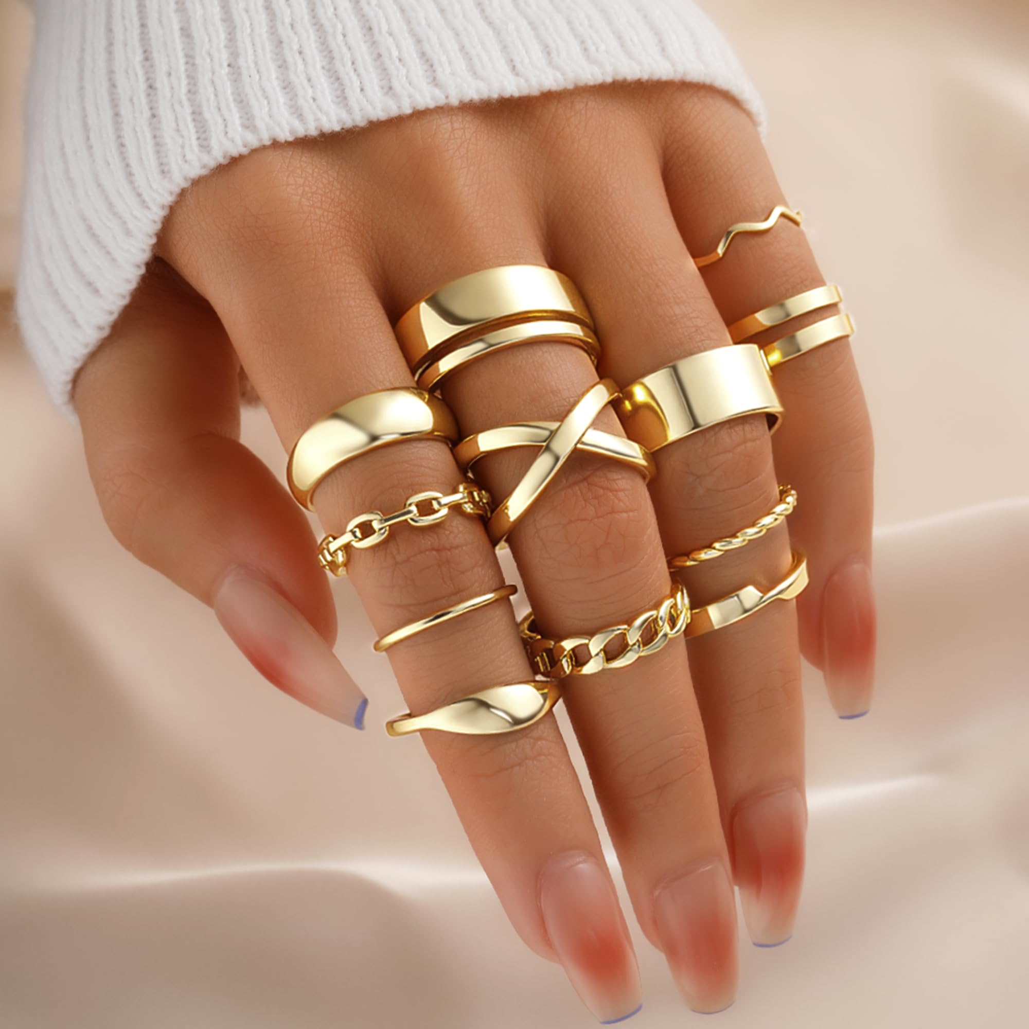 Gift-ready YEEZII knuckle set ideal for birthdays and holidays