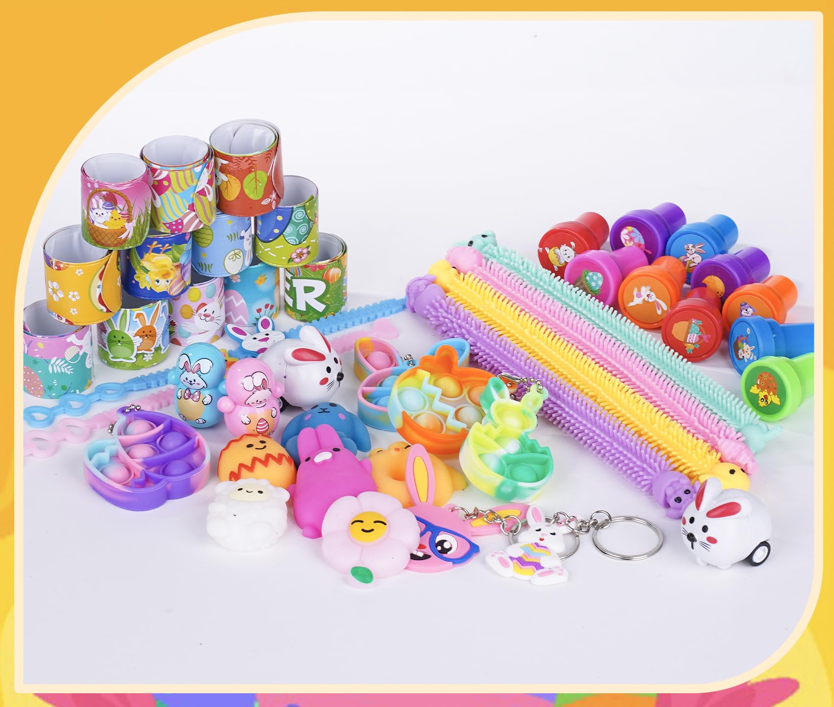YiYLunneo fidget toy inside Easter egg offers quiet, playful fun.