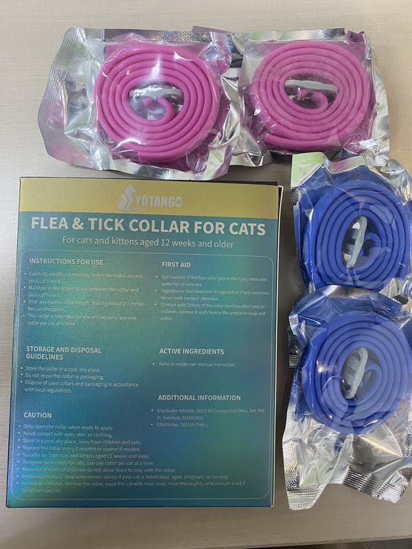 YOTANGO easy-fit collar suitable for kittens and adult cats during daily use.