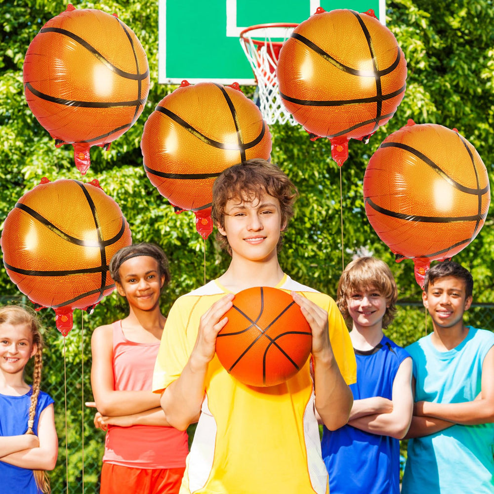 YOTHORN sports-themed birthday decor enhances party photos
