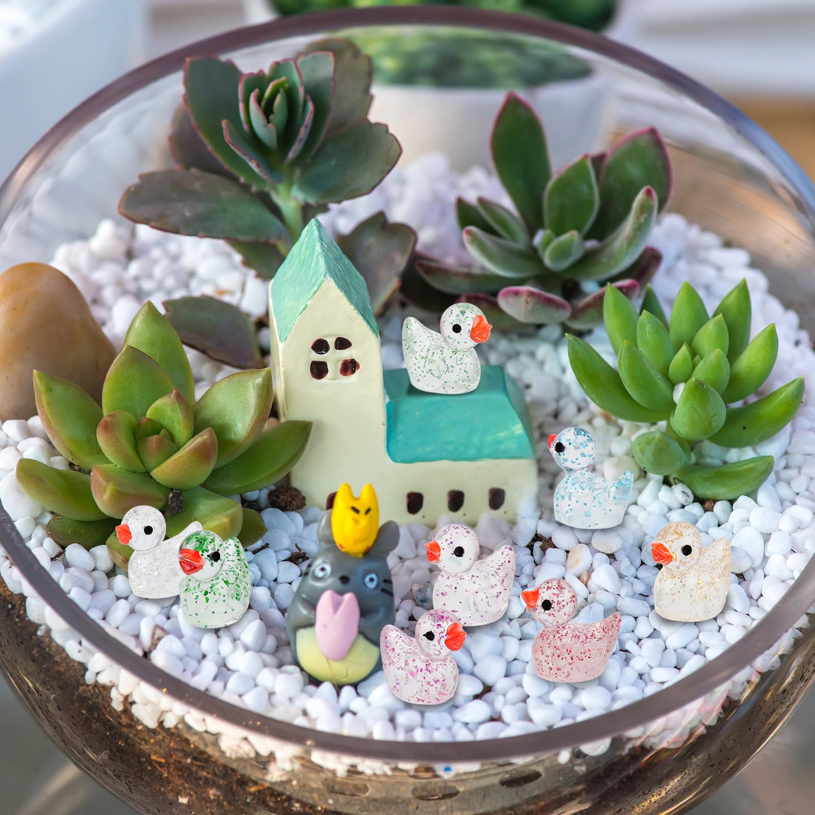 YsesoAi tiny ducks for DIY crafts and imaginative layouts.